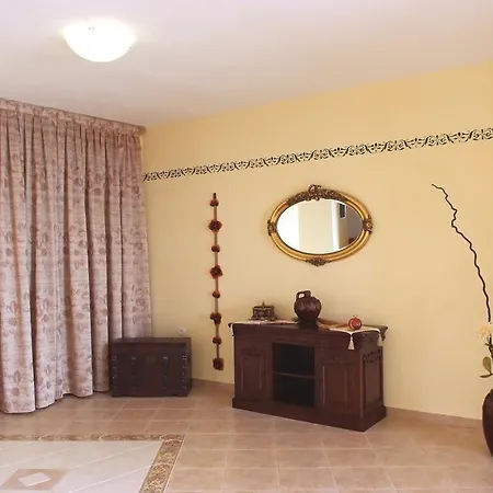 Paggaio Princess 2*